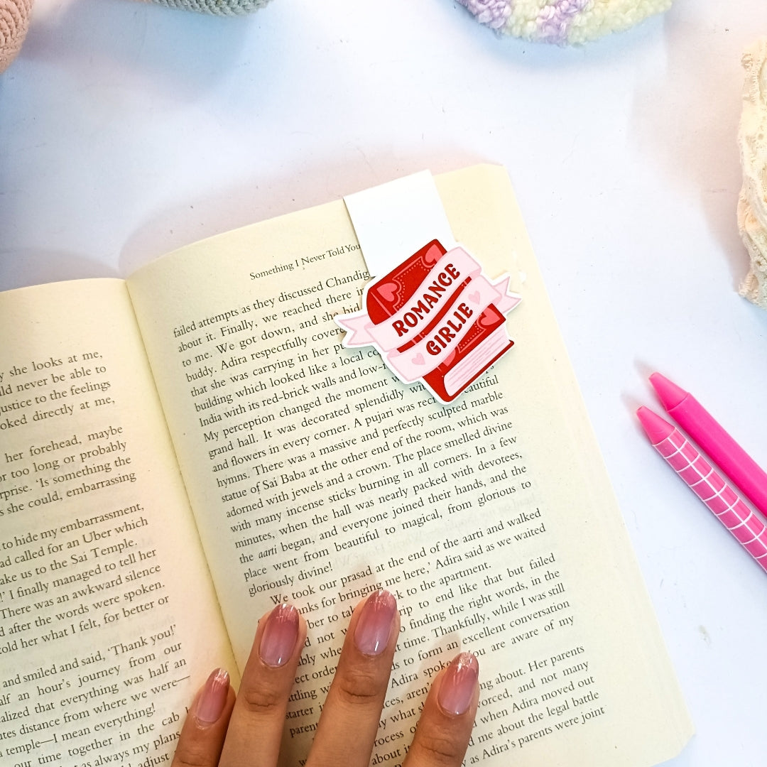 Romance Girlie - Magnetic Bookmark